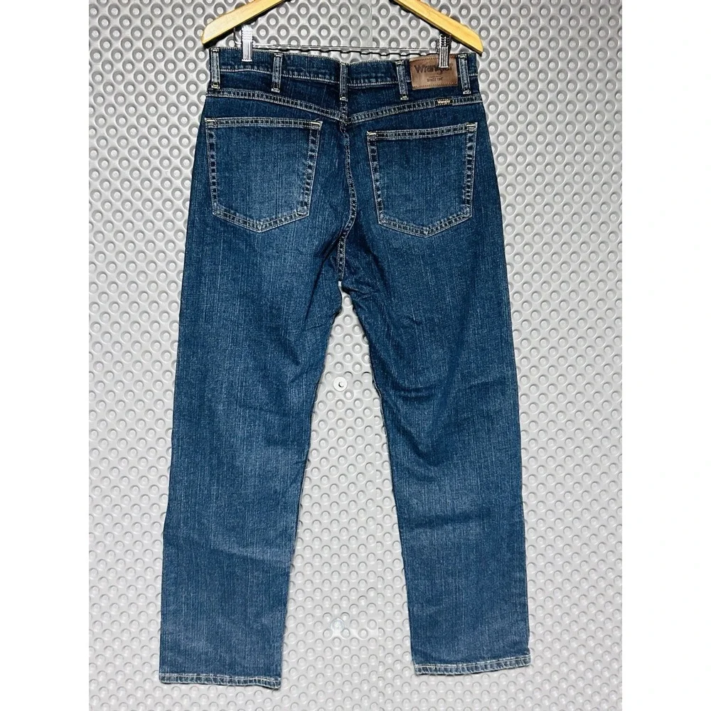 Wrangler Jeans Mens 34x30 99% Cotton 1% Spandex Denim Cowboy Medium Wash VINTAGE